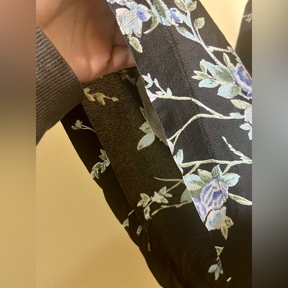 REFORMATION Black Floral 100% Viscose Mini Dress - Picture 5 of 11